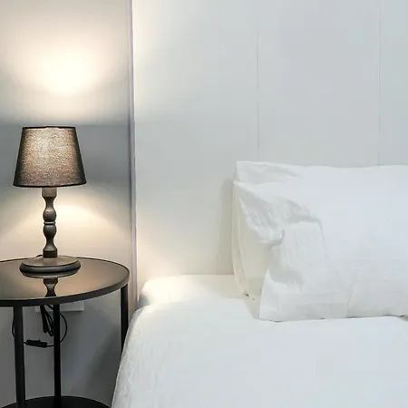 Ferienhaus Beautiful Spacious 1 Bedroom With A Pool, Marina Palace 608 Playa Paraiso (Tenerife)